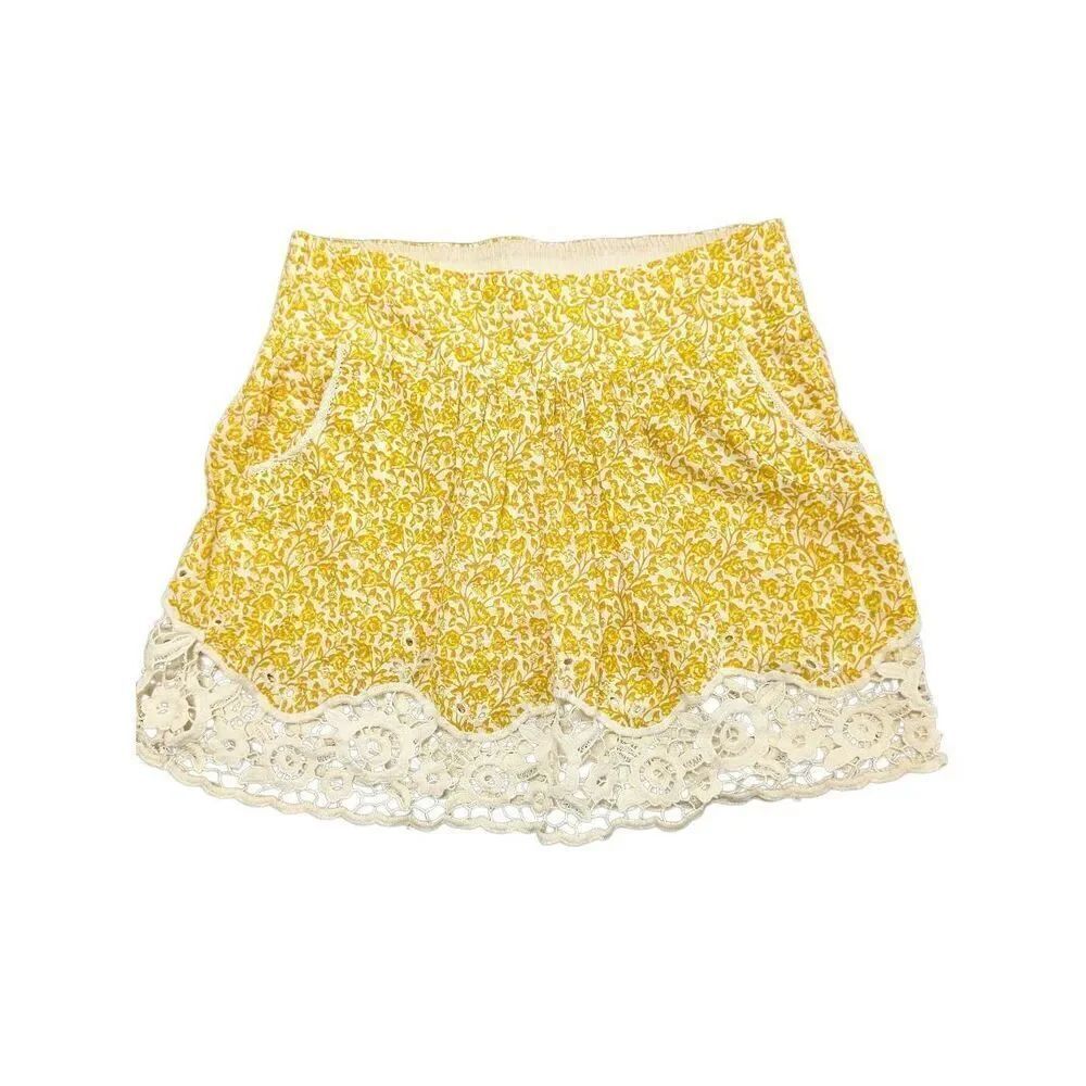 Wet Seal Boho Style Short Lace Hemmed Yellow Floral Skirt Fully Lined Size Extra
